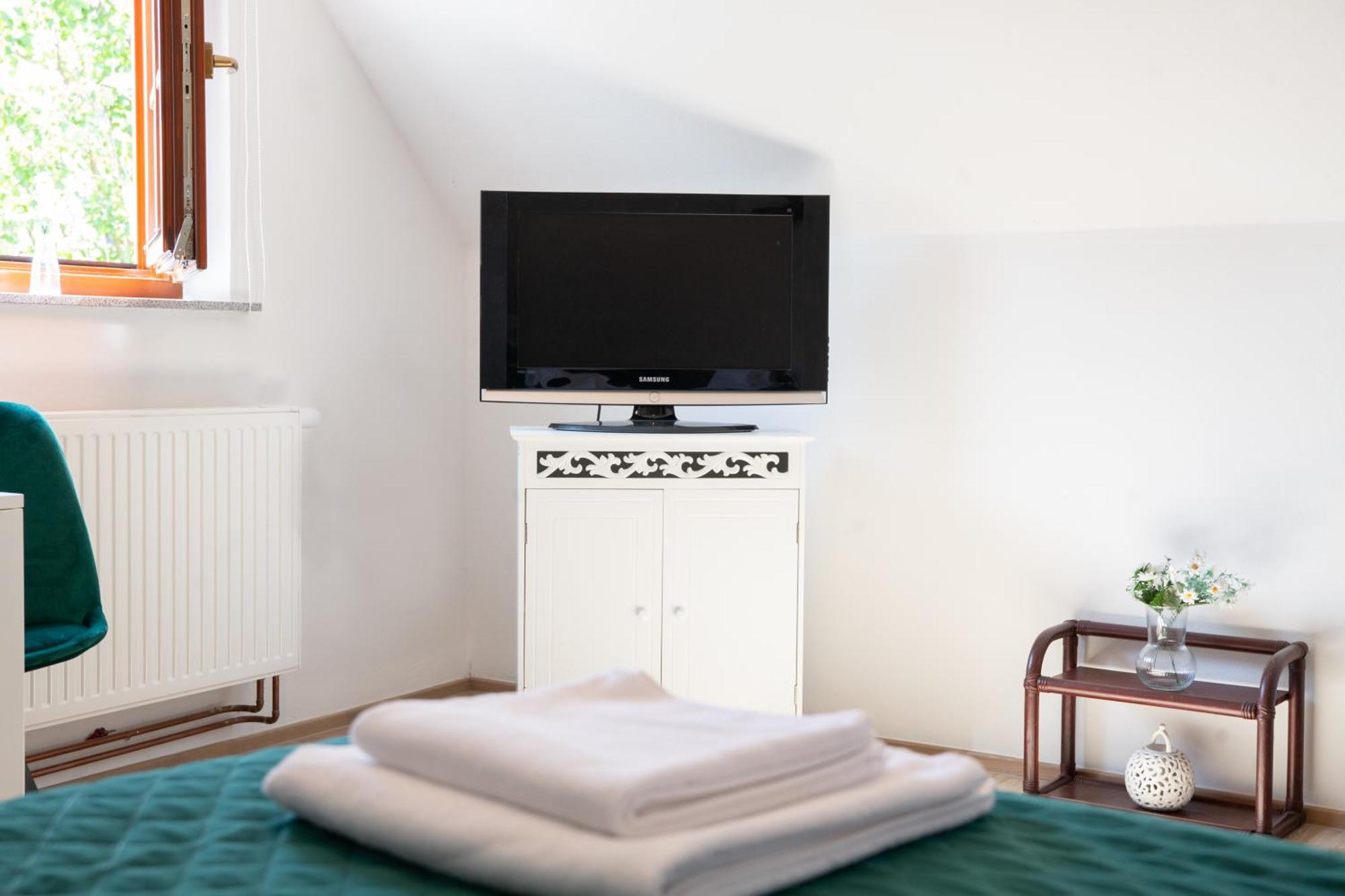Rezidence Plesivec - Rodinny Apartman S 3 Loznicemi Чешки Крумлов Екстериор снимка